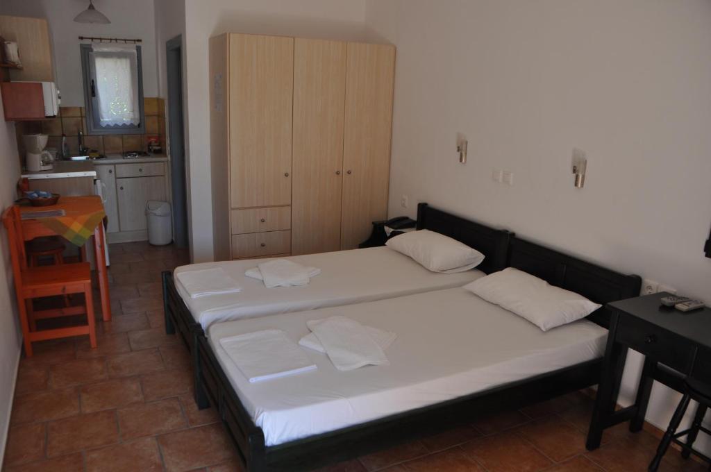 Petradi Apart otel Livadi  Oda fotoğraf