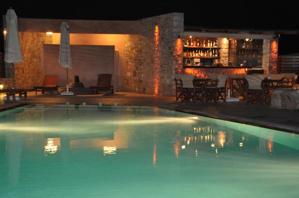 Petradi Apart otel Livadi  Dış mekan fotoğraf