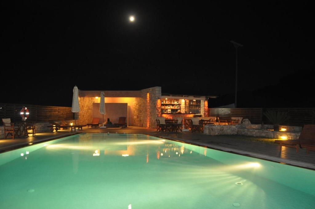 Petradi Apart otel Livadi  Dış mekan fotoğraf