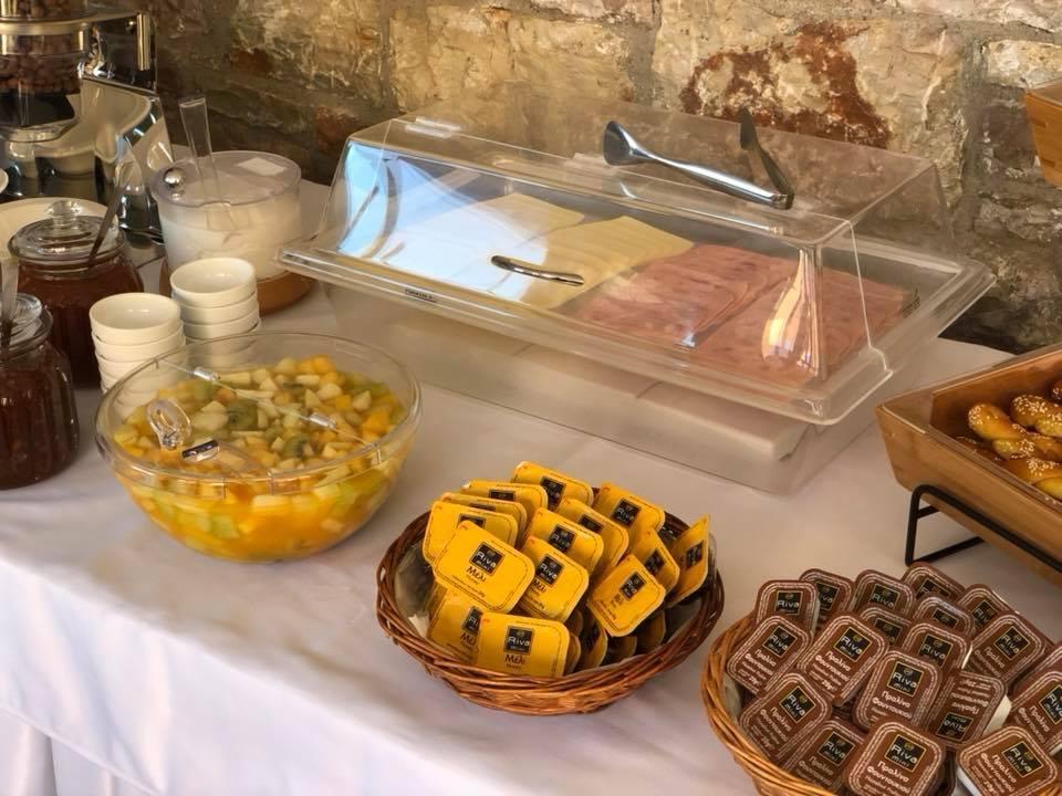 Petradi Apart otel Livadi  Dış mekan fotoğraf